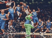 开云官方app入口-当德甲争冠战撞上NBA逆转夜，两场唯一性比赛里的殊途同归