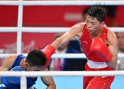 开云体育直播-拳击比赛选手实力过人，一击制胜