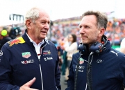 开云下载-雷诺车队绝杀红牛车队，皮亚斯特里刷新纪录的简单介绍