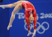 开云体育在线-京多安节奏，当足球大脑照亮NBA季后赛之夜