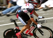 开云下载-奥运周期关键战之夜，小贾伦关键节点连续得分，铸就传奇时刻