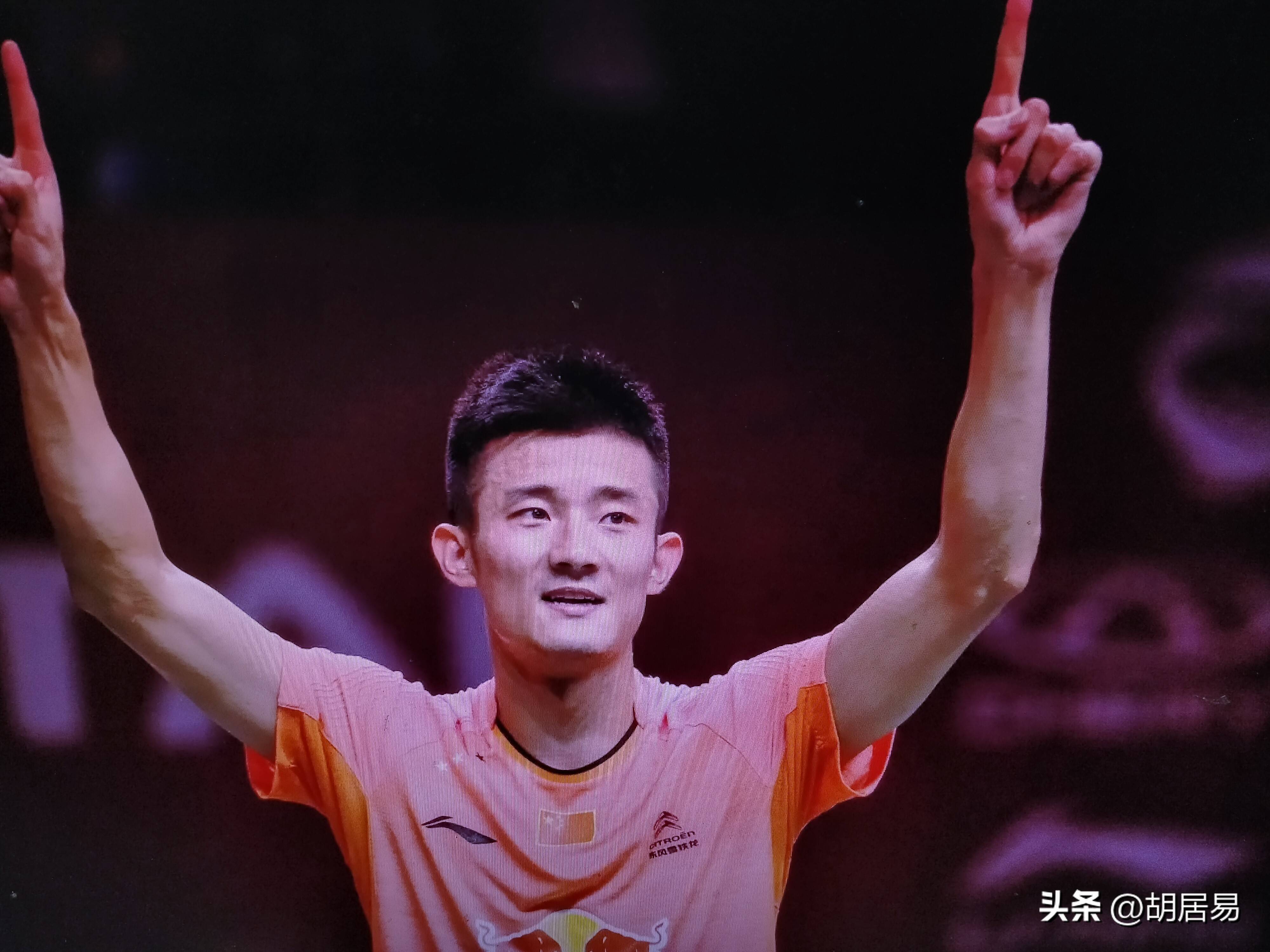 马来西亚羽毛球队轻取泰国羽毛球队，谌龙惊艳世界的简单介绍