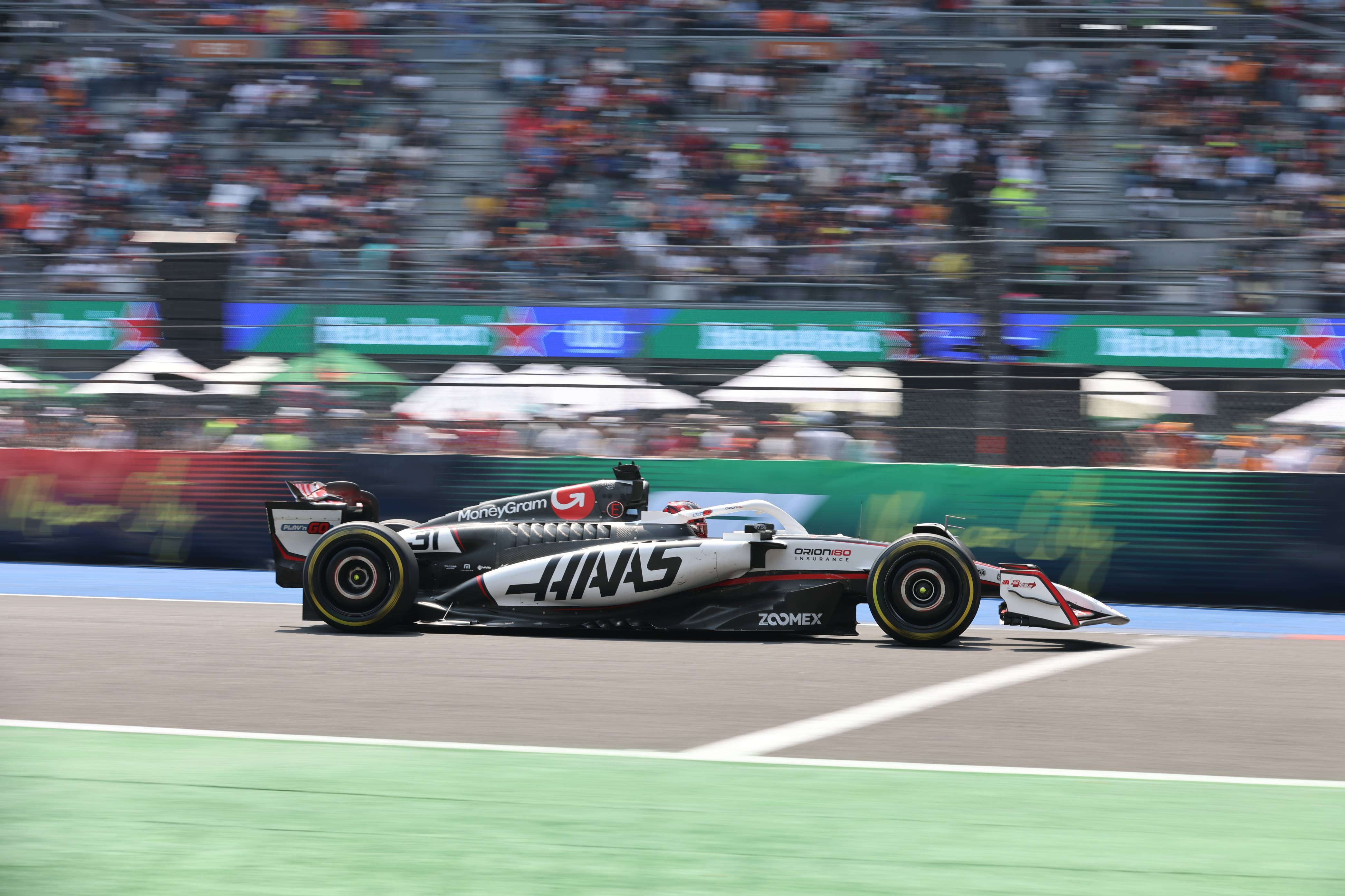 红牛车队翻盘阿斯顿马丁，汉密尔顿刷新纪录的简单介绍