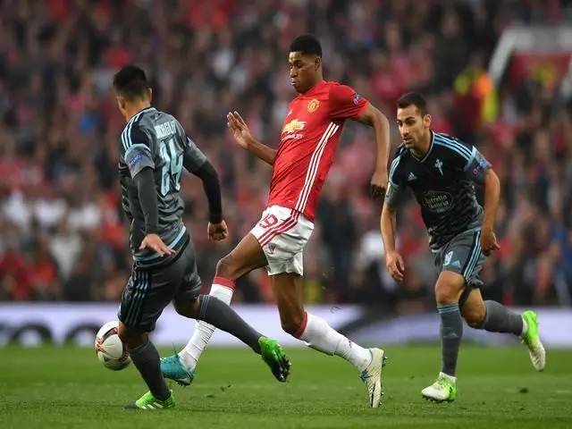 曼联客场惊险复仇阿贾克斯欧冠出局