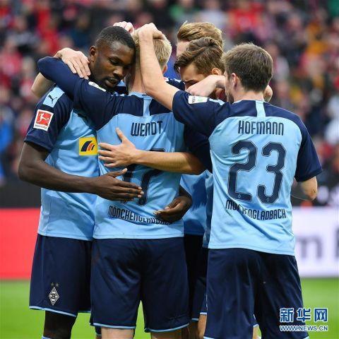 诺伊豪斯发威,引领勒沃库森取胜积极 诺伊豪斯发威,引领勒沃库森取胜积极