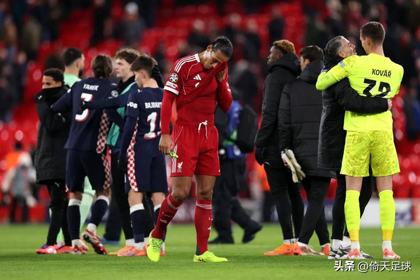 包含雷恩惨败告别，欧冠赛场再见的词条