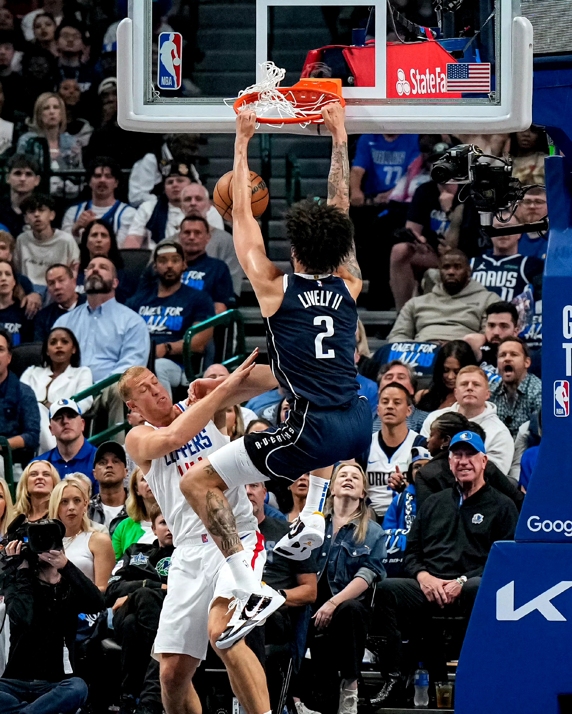 四川队逆转独行侠，东契奇关键制胜