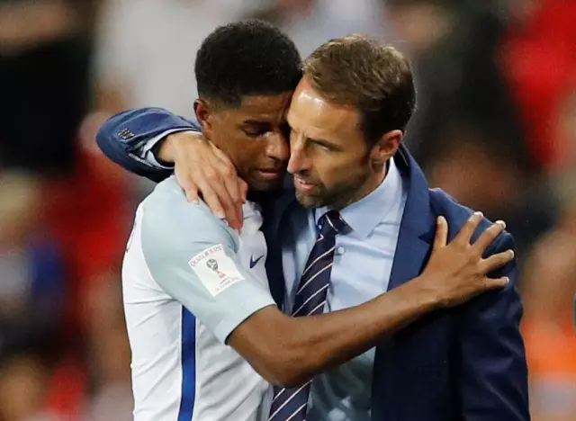 巴西完胜墨西哥，拉什福德刷新纪录的简单介绍