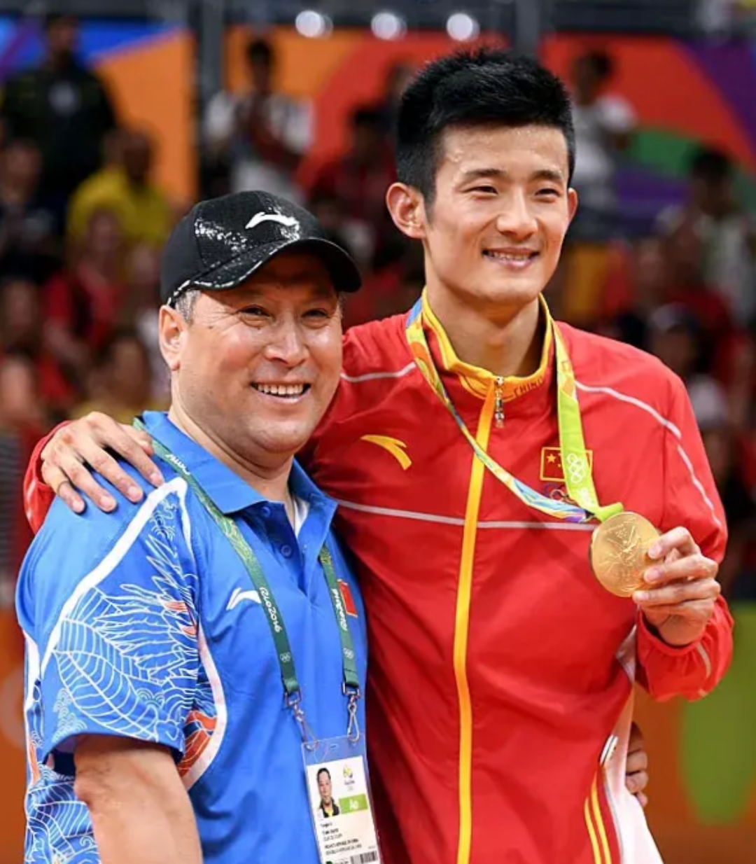 关于日本羽毛球队完胜中国羽毛球队，谌龙爆发神勇的信息