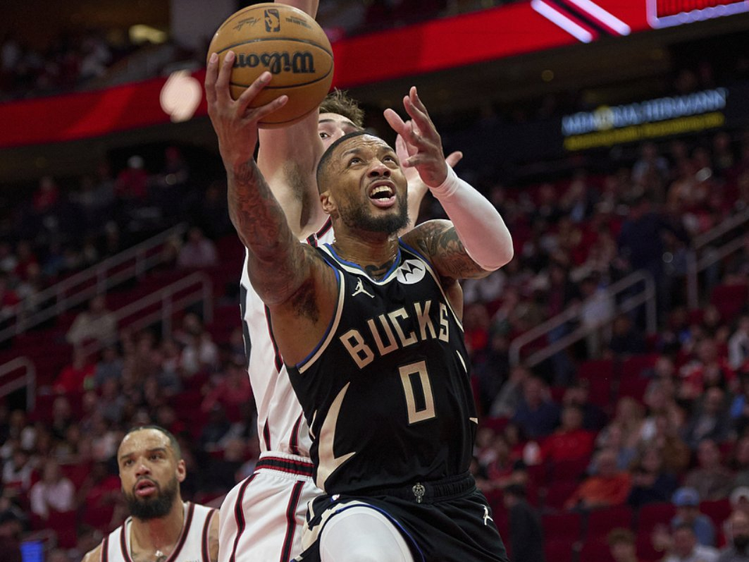 关于广州队横扫独行侠,利拉德状态火热的信息 关于广州队横扫独行侠,利拉德状态火热的信息