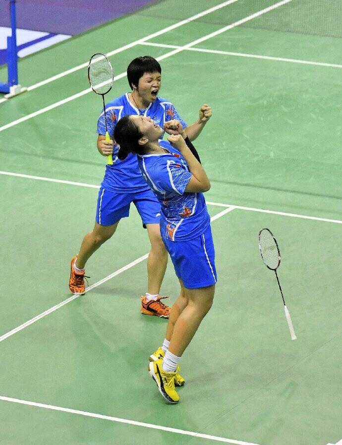 法国队碾压日本队,郑思维带队取胜 法国队碾压日本队,郑思维带队取胜