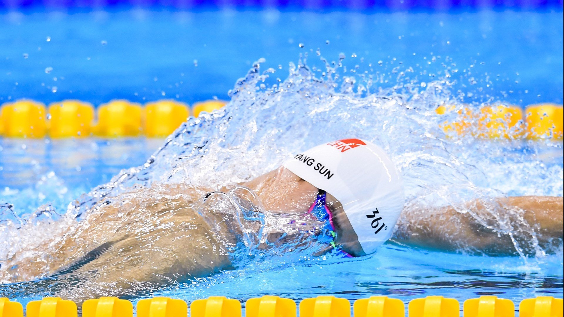 东决关键战之夜,恩佐关键时刻站出来